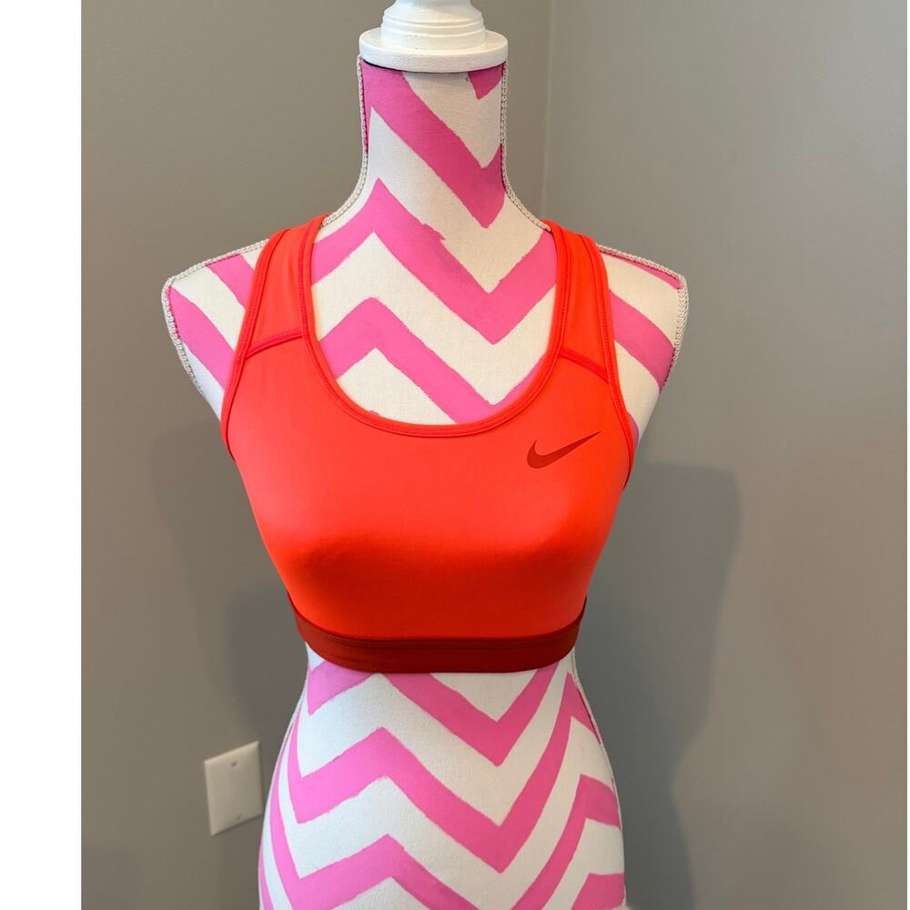 Nike Dri-FIT Swoosh Medium Support Racerback Sports Bra Orange Women's Size M